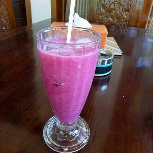 Hostal Arrys Watukarung Surfcamp