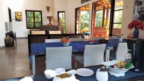 The Mahalani - All-inclusive Oceanfront Villa