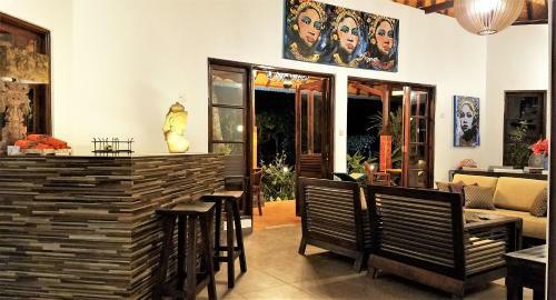 The Mahalani - All-inclusive Oceanfront Villa