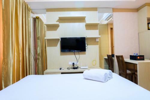 Comfy Studio The Oasis Apartment Lippo Cikarang By Travelio