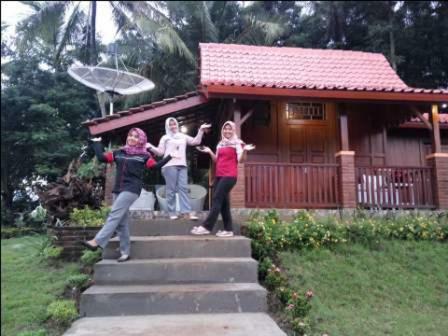 Hostal Rupan Resto And Homestay
