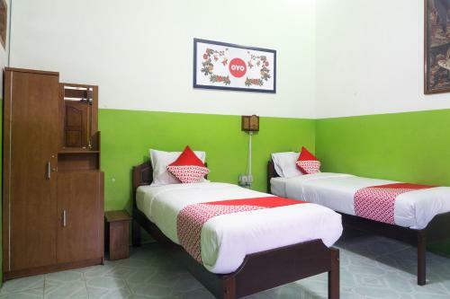 Oyo 942 Srikandi Hotel