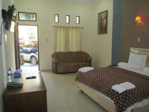 Permata Land Hotel & Resort