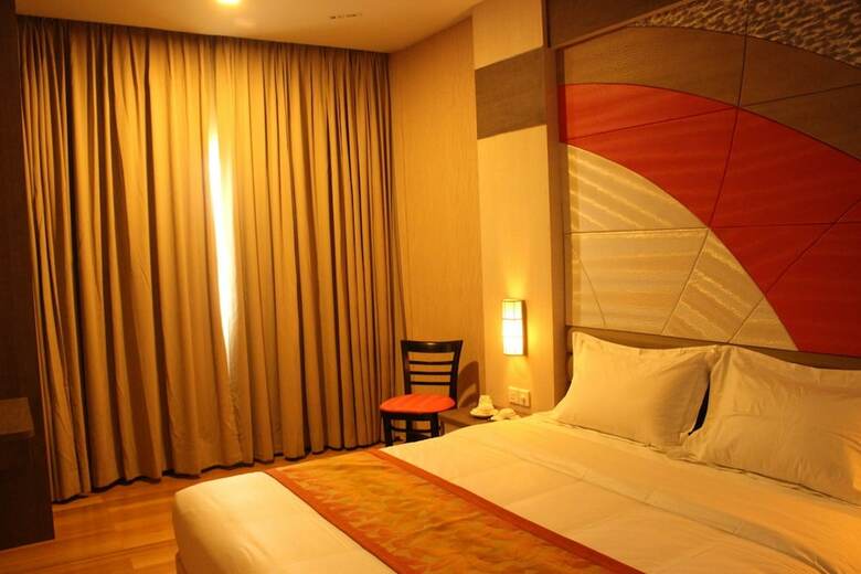 The Golden Bay Hotel Batam