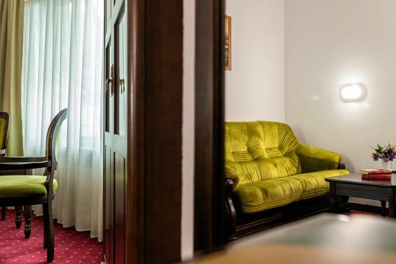 Hotel Cornul Vanatorului