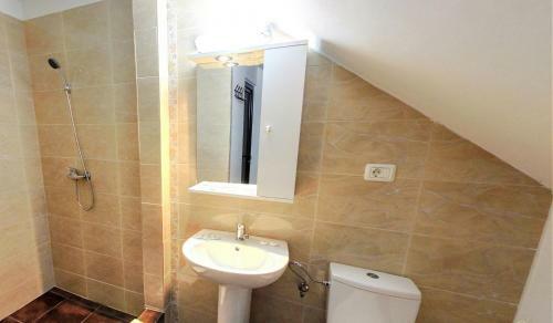 Hostal La Storia Guest House