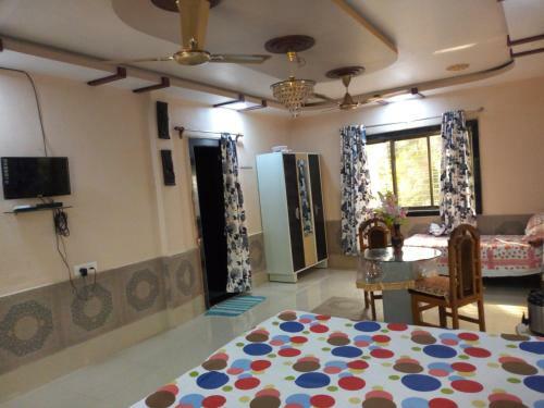 Hostal Raghushilp Guest House
