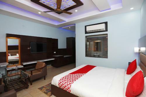 Oyo 19514 Hotel Park Regency