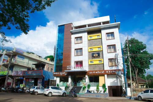 M K Arcade Hotel