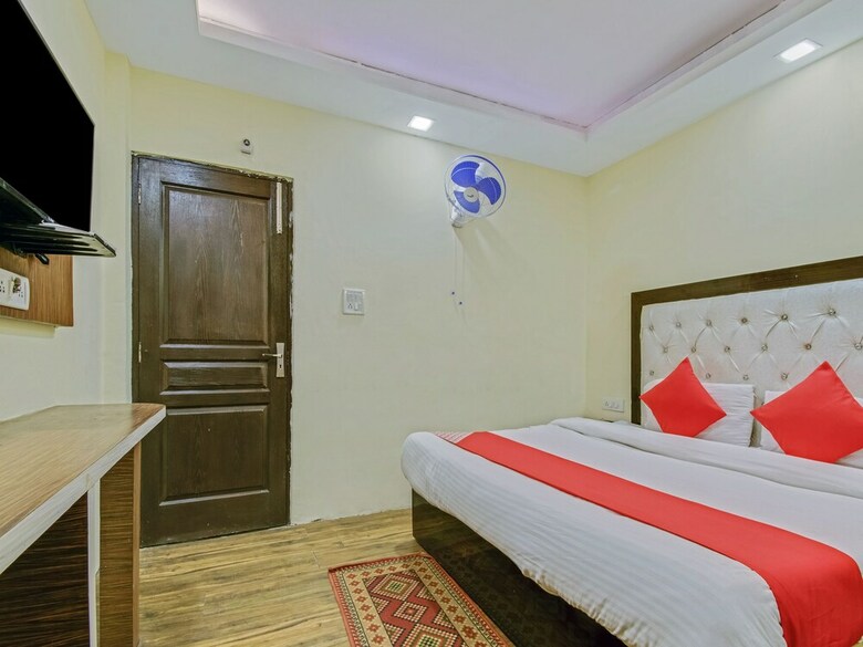 Oyo 23363 Hotel Highland