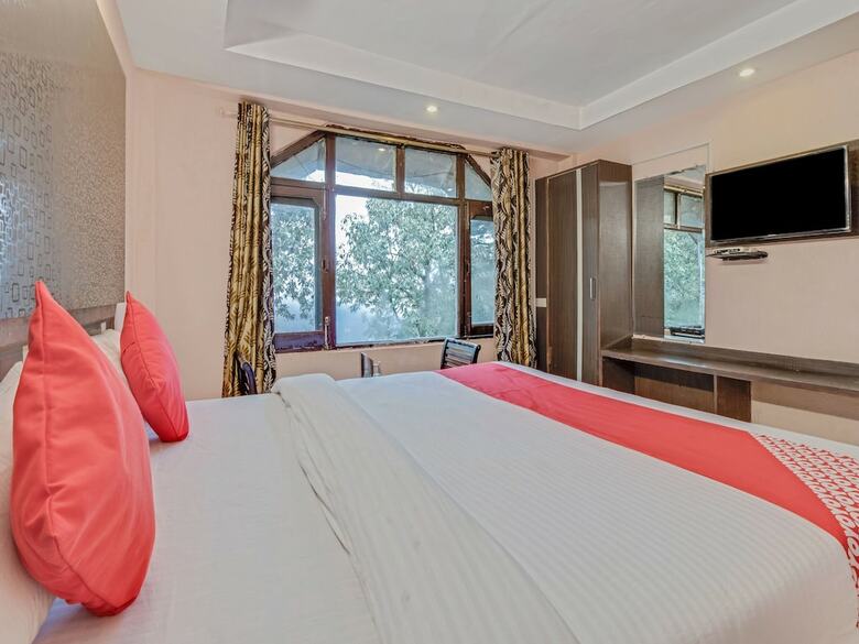 Oyo 23363 Hotel Highland