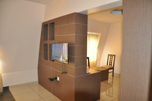 Hotel Shivaprasad Grand