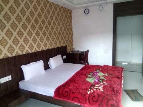 Hotel Rudraksha Inn