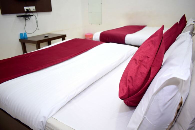 Hotel Dev Villa