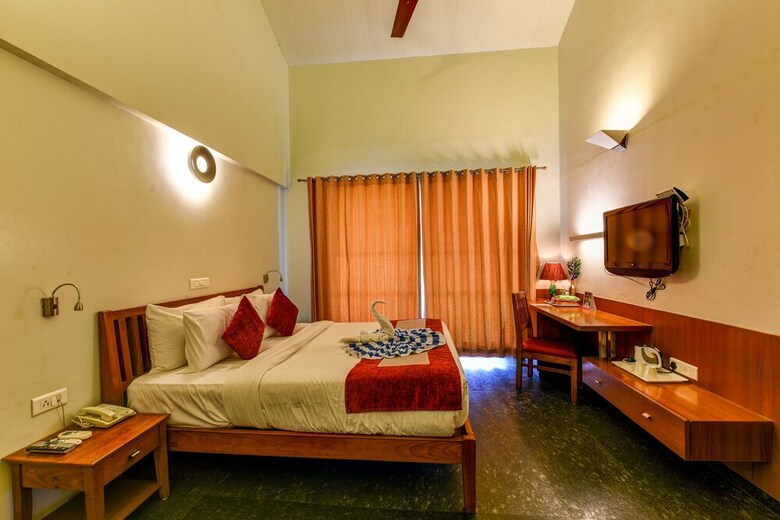 Hotel Regenta Resort Soma Vine Village