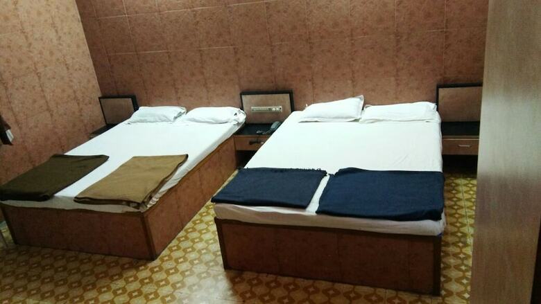 Hotel Meera