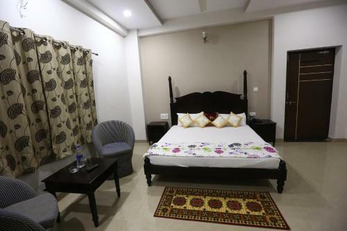 Hotel Rajtilak Resort