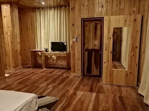 Hotel White Coral Beach Resort