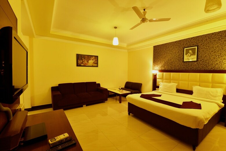 Hotel Ananya Comfortss
