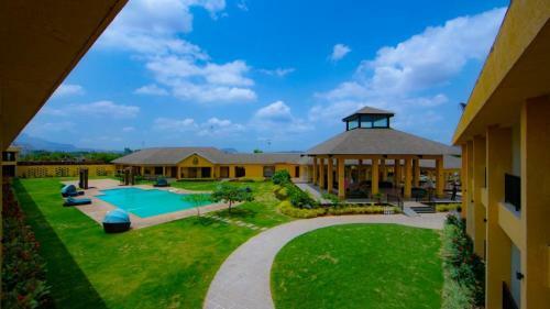 Hotel Tropical Retreat