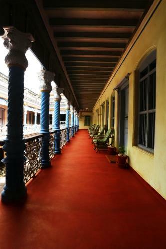 Agroturismo Chettinadu Mansion ? An Authentic Heritage Palace