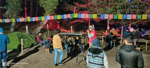 Himtrek Riverside Camps, Kasol