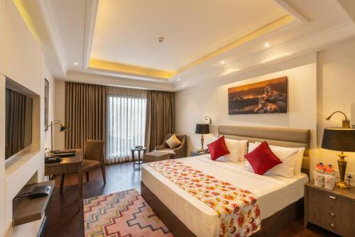 Hotel Ramada By Wyndham Kasauli