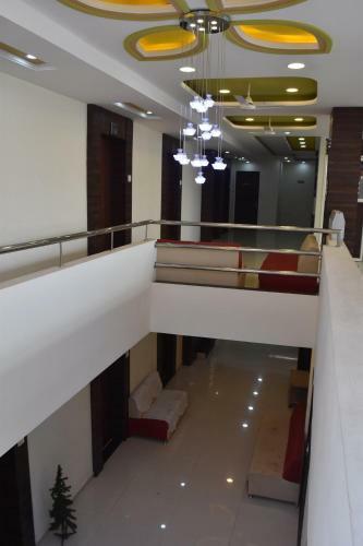 Hotel Royal Treat