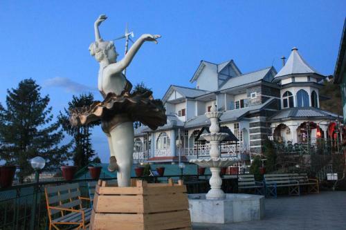 Hotel Snow King Retreat