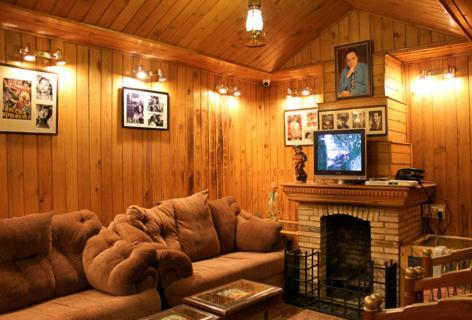 Hotel Snow King Retreat