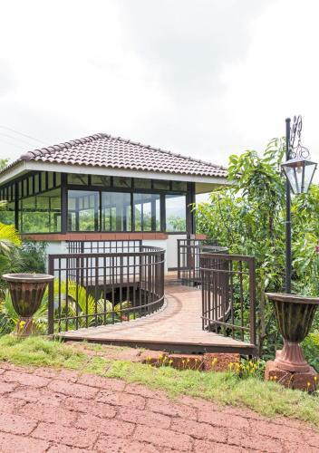 Hotel Forest Escapes Koyna