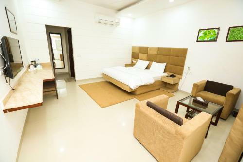 Hotel Whistling Greens