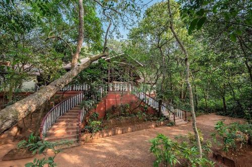 Bed & Breakfast Saffronstays Parsi Manor