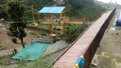 Hotel Hillview Rooms Near Mussoorie Jheel