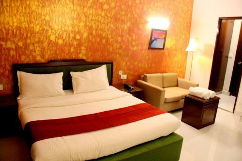 Hotel Vasant Palace Mussoorie Mallroad