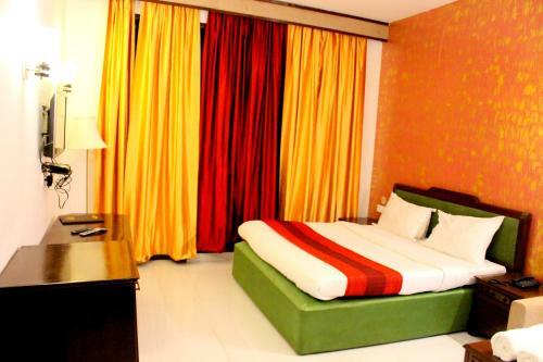 Hotel Vasant Palace Mussoorie Mallroad