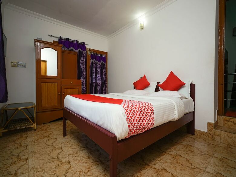 Oyo 10641 Hotel Misty Hills