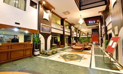 Hotel Dynasty Resort