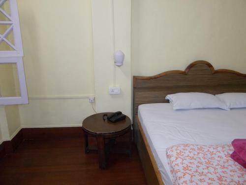 Hotel Relaxed Stay In A Breezy Building