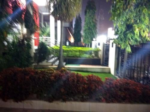 Hotel Jk Rooms 122 Shaheen-nr. Mahindra Co.-midc