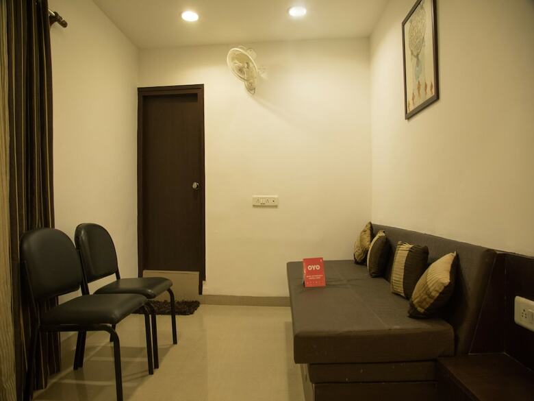 Hotel Oyo Townhouse 344 Gitanjali Chowk