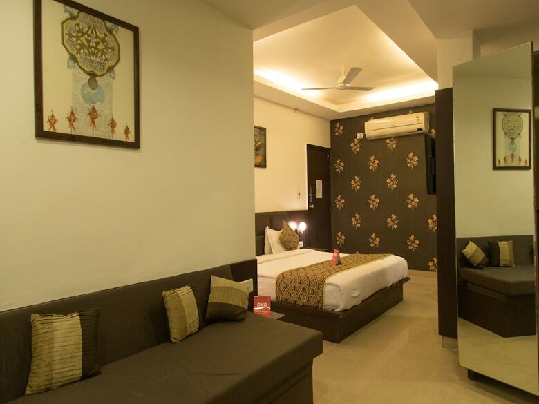 Hotel Oyo Townhouse 344 Gitanjali Chowk