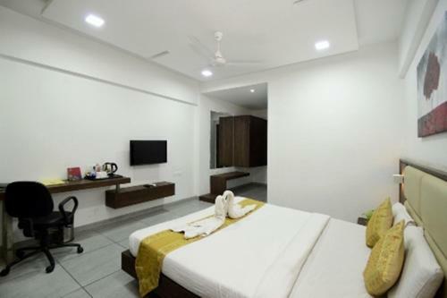 Hotel Crimson Park Shripriya-nathdwara