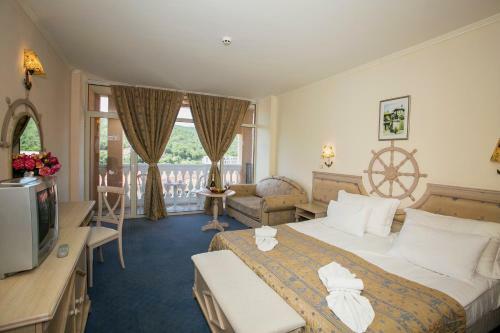 Royal Park Hotel - All Inclusive & Aqua Park