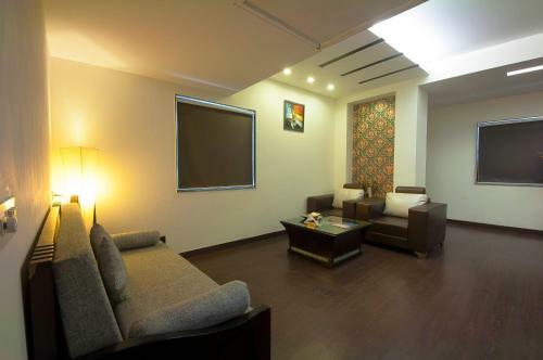 Hotel Transit Igi