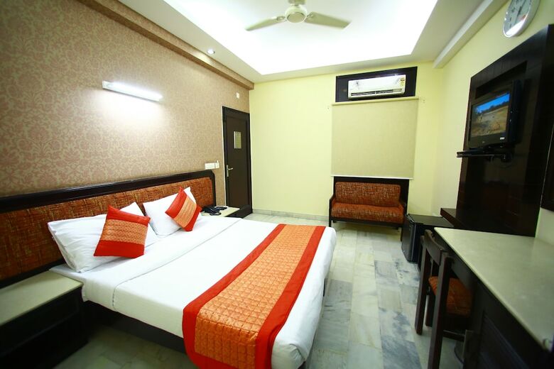 Hotel Sundeep Inn