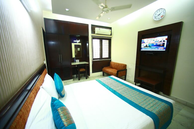 Hotel Sundeep Inn