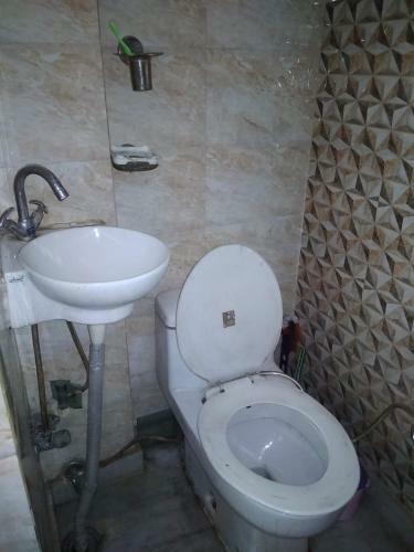 Bed & Breakfast Comfortable Homestay Near Metro