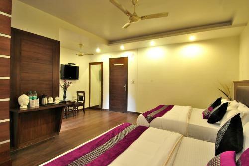 Hotel Toronto Guest House