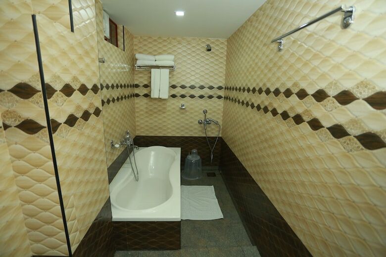 Hotel Rb Palace